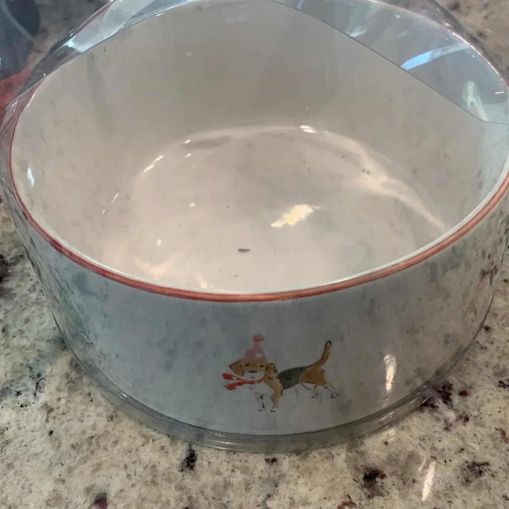 Ceramic dog bowl 6 inch diameter